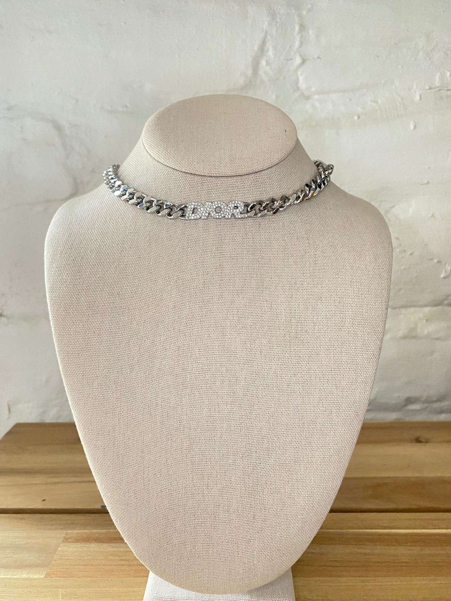 Silver Adore her Choker